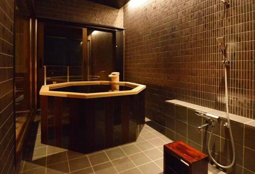 旅館 Toriizaki Club Sushi Auberge