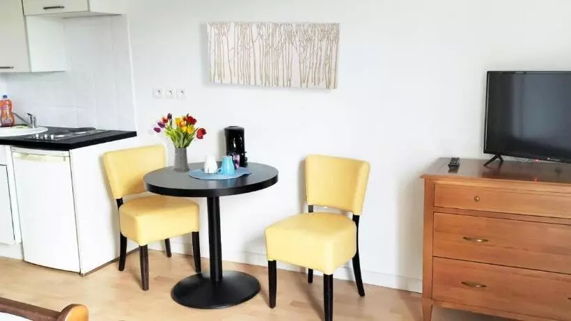 Villa Rose De Mons   Résidence Services Senior