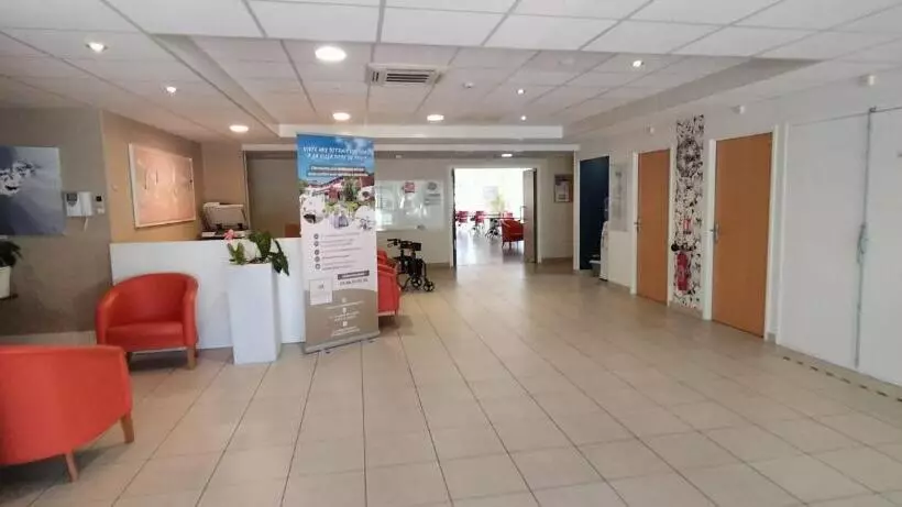 Villa Rose De Mons   Résidence Services Senior