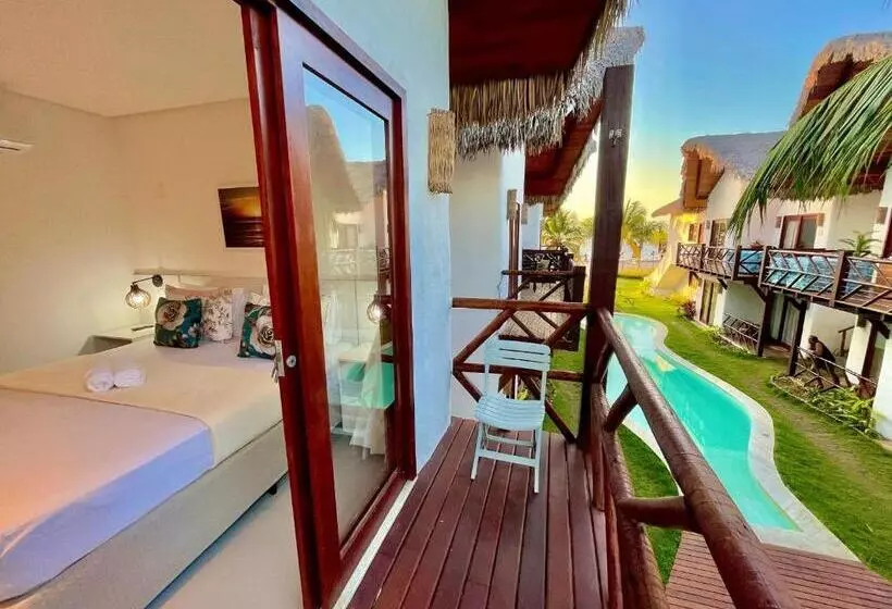 Ap. Estrela Do Mar   Pé Na Areia Com Vista Para O Mar E Piscina