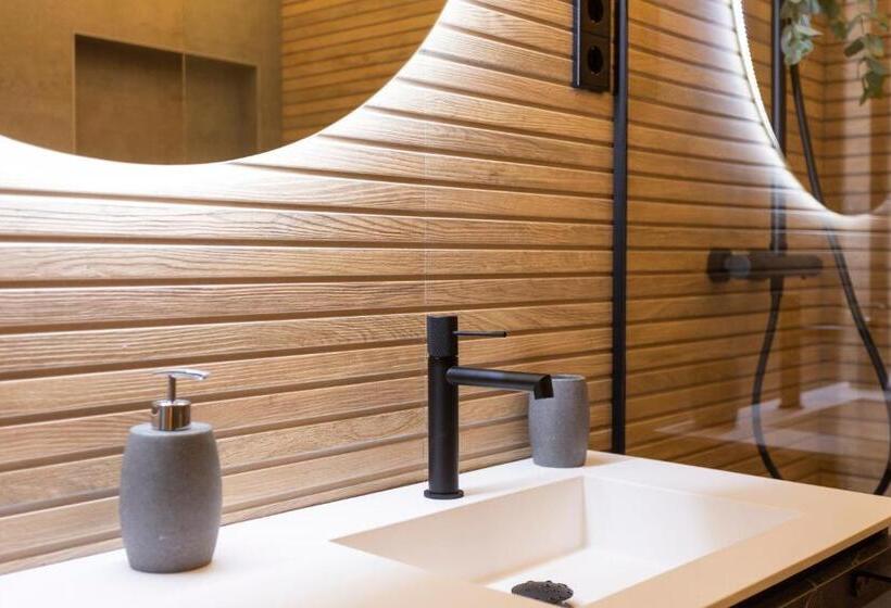 Casa De Papel, Madrid