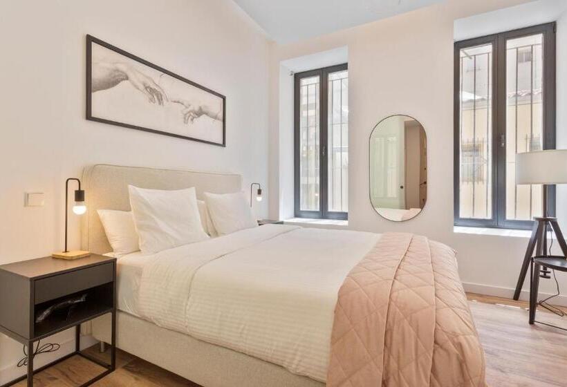 Casa De Papel, Madrid