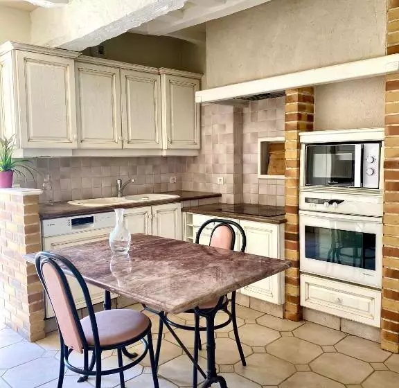 Gîte De Charme Au Cœur De La Campagne Bretonne