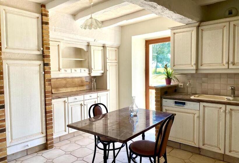 Gîte De Charme Au Cœur De La Campagne Bretonne