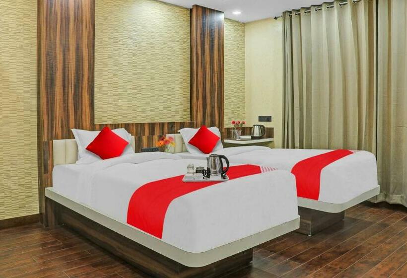 בית מלון כפרי Oyo 86812 Oxy Kings Inn