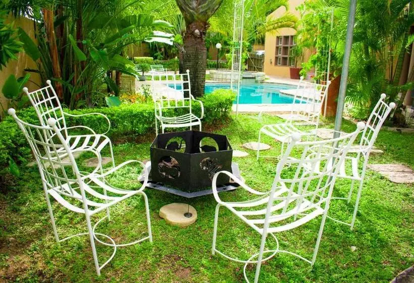 Majatalo Tengo Guest House