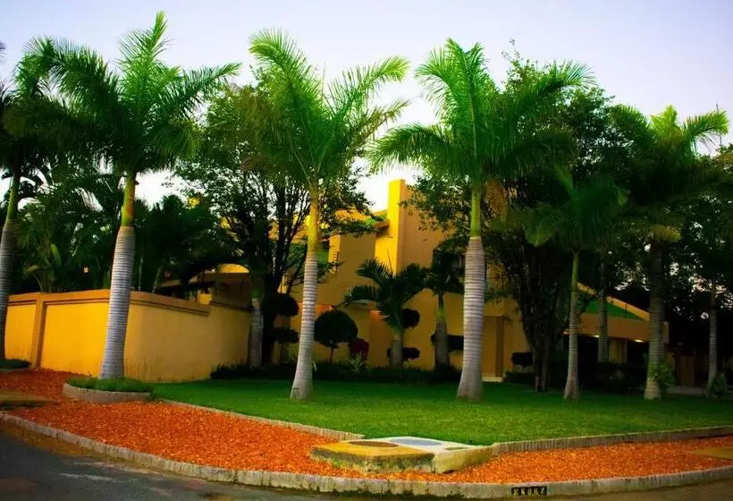 Majatalo Tengo Guest House