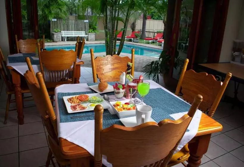 Majatalo Tengo Guest House