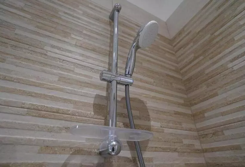 Punta Pagliaia Rooms