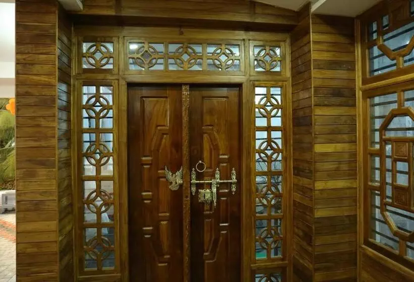 Thodupuzha 4 Bhk Luxury Home Awy From Home