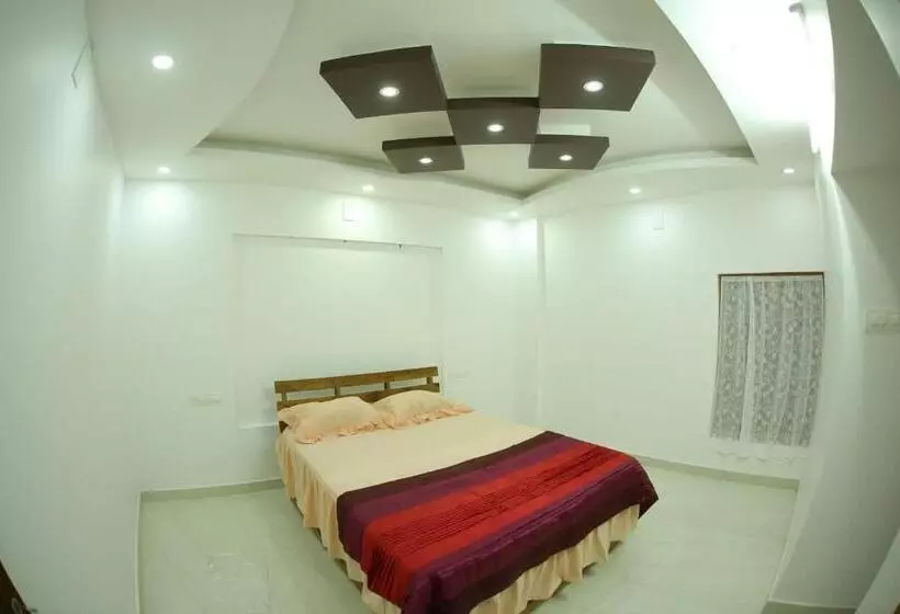 Thodupuzha 4 Bhk Luxury Home Awy From Home