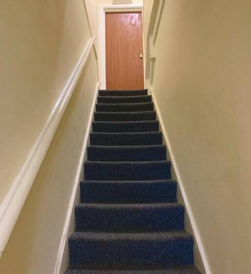 Apartments Near The Sea With Free Parking Southend On Sea