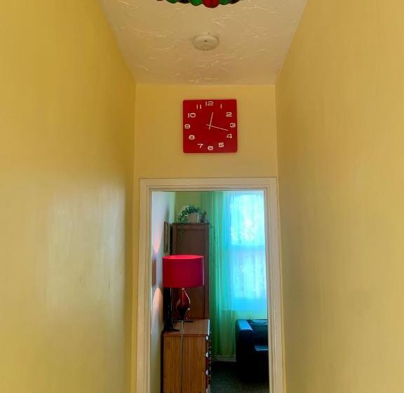 Apartments Near The Sea With Free Parking Southend On Sea