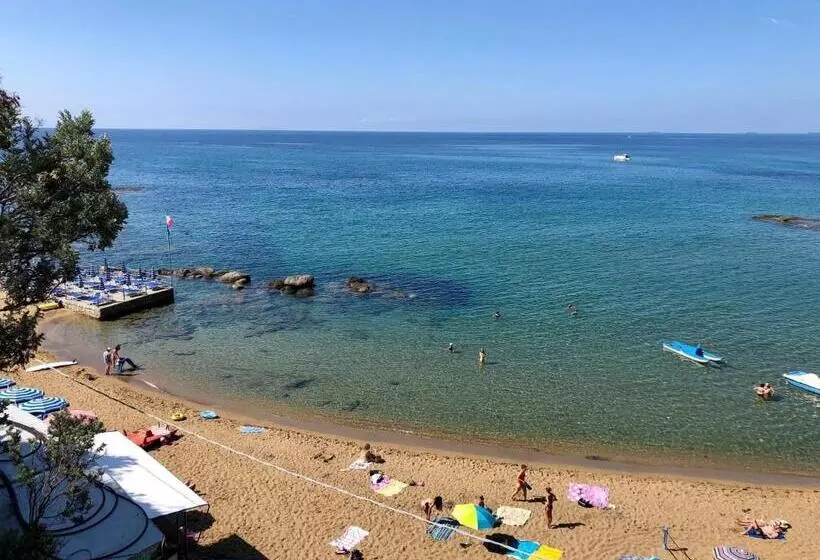 Casa Sophia, Piscina Con Vista Mare   Ingresso, Giardino, Barbecue E Parcheggio Privati By Toscanato