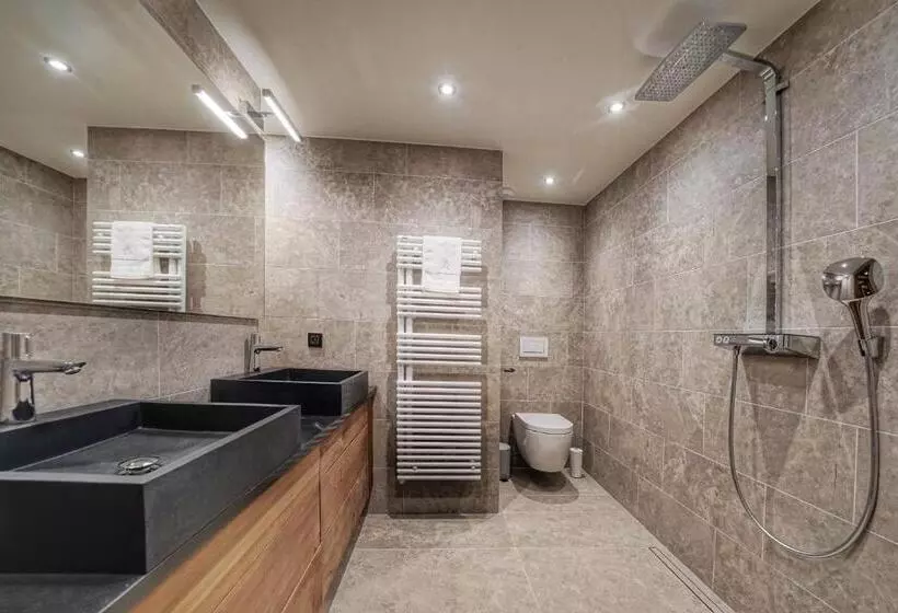 Chalet Whymper Avec Piscine 150m Téléphérique