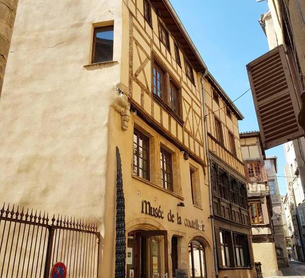 Dnn   Modern 1 Br, Center Thiers   Free Wifi And Parking   Near Lyon, Vichy, Clermont