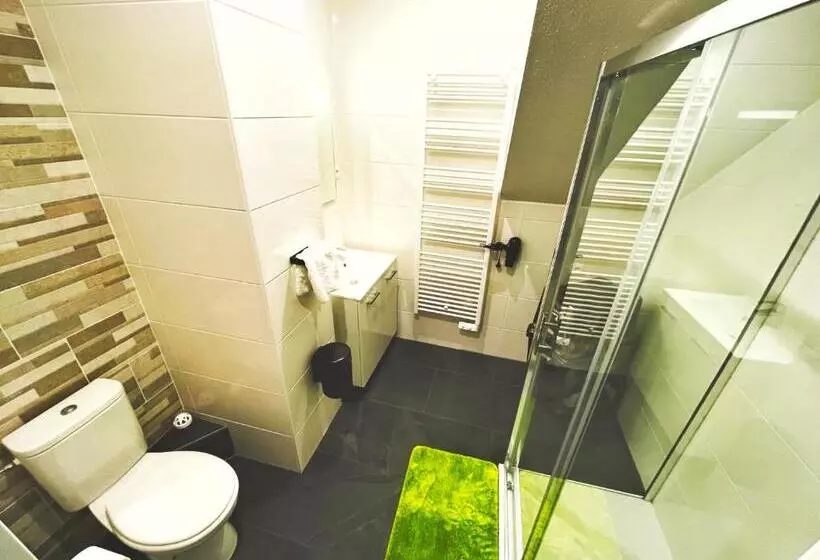 Galaxy Spa 4 Pers Jacuzzi Insolite Parking Jardin Clim Colmar