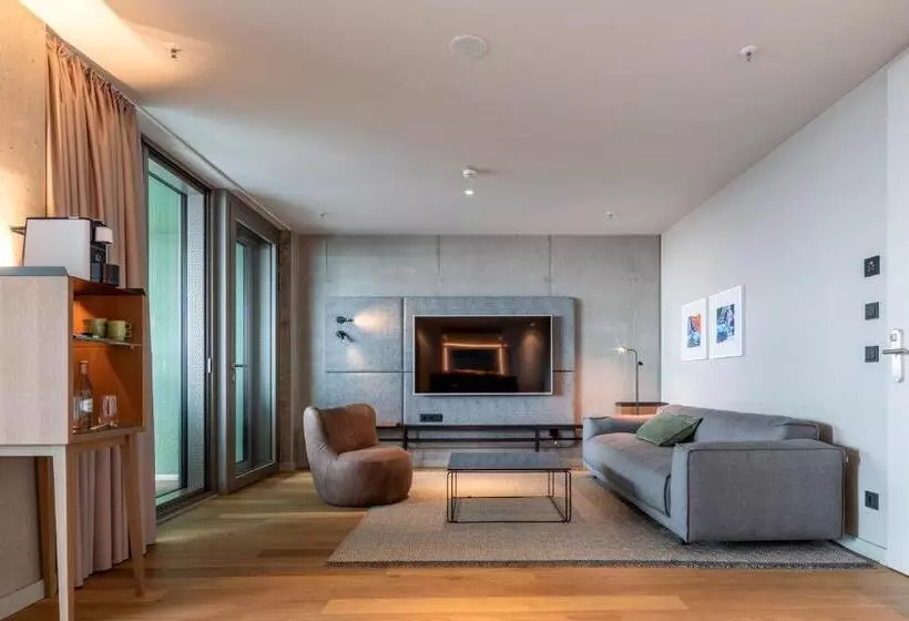 B Mine Hotel Frankfurt Airport