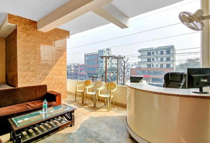 فندق Oyo 86315 Yash