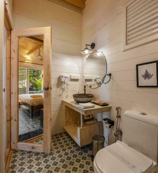 منتجع Morii By The Sea Morjim Beach