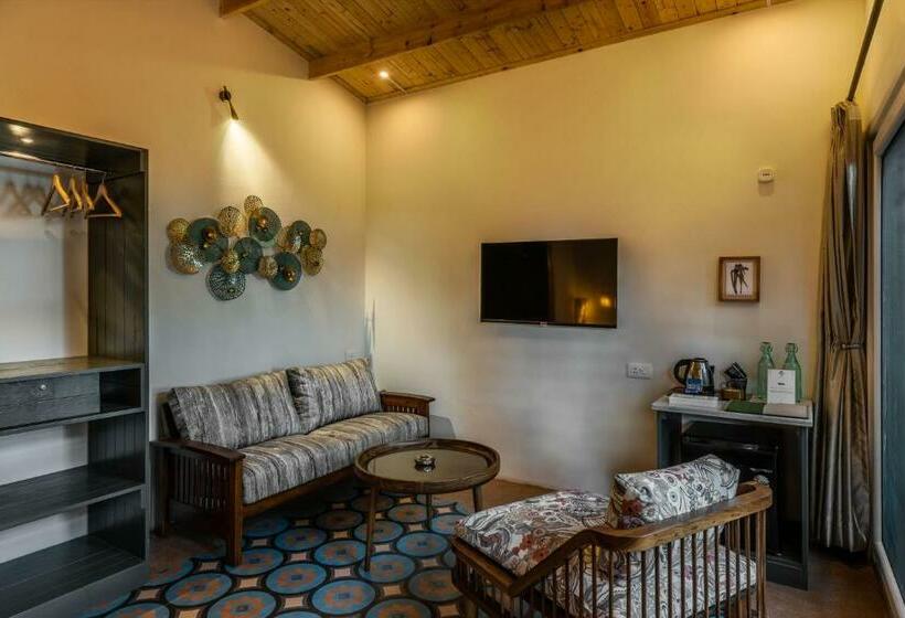 منتجع Morii By The Sea Morjim Beach