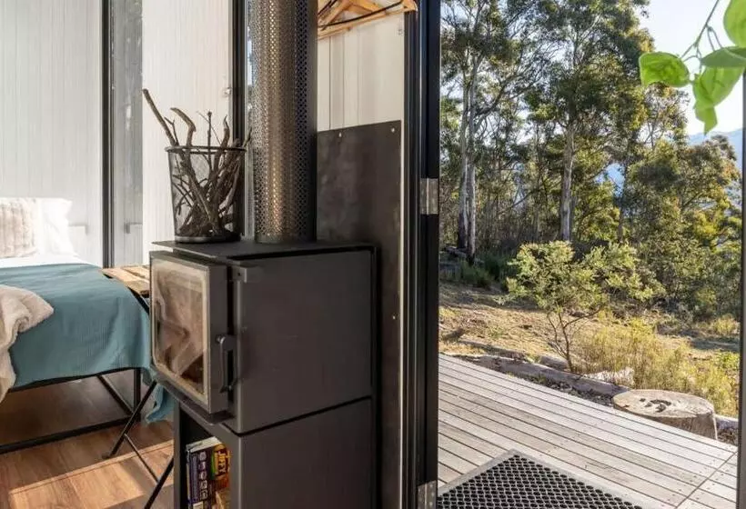 Wallaby Cabin