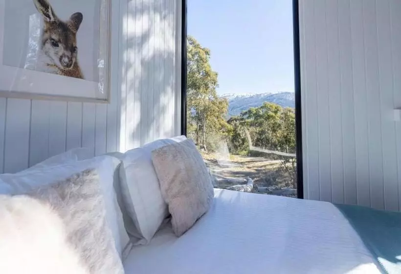 Wallaby Cabin