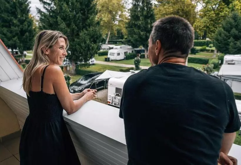 Aamiaismajoitus (B&B) Lenti Thermal Panzió