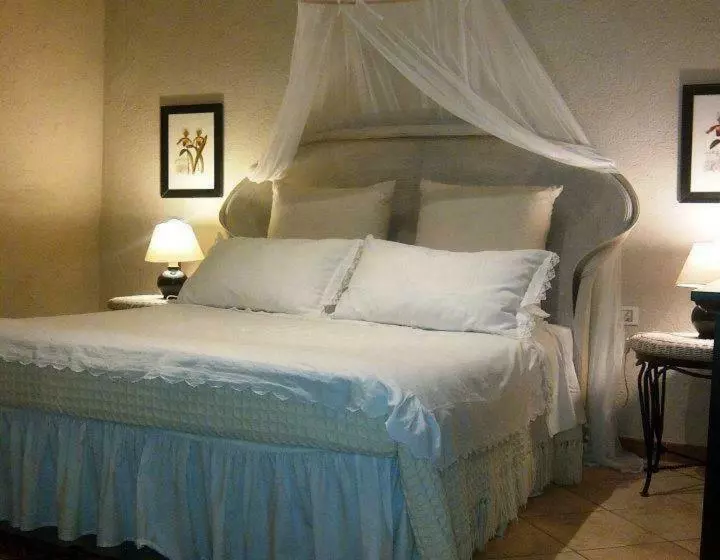 ホテル Agriturismo Debbione Marconi