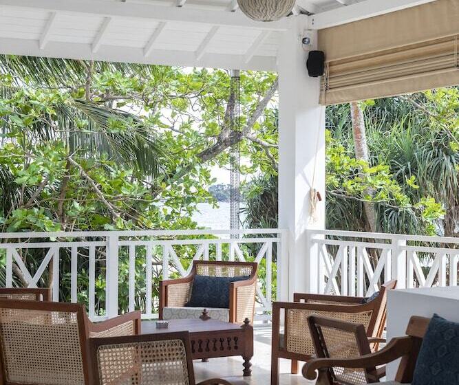 בית מלון כפרי Halcyon Mawella