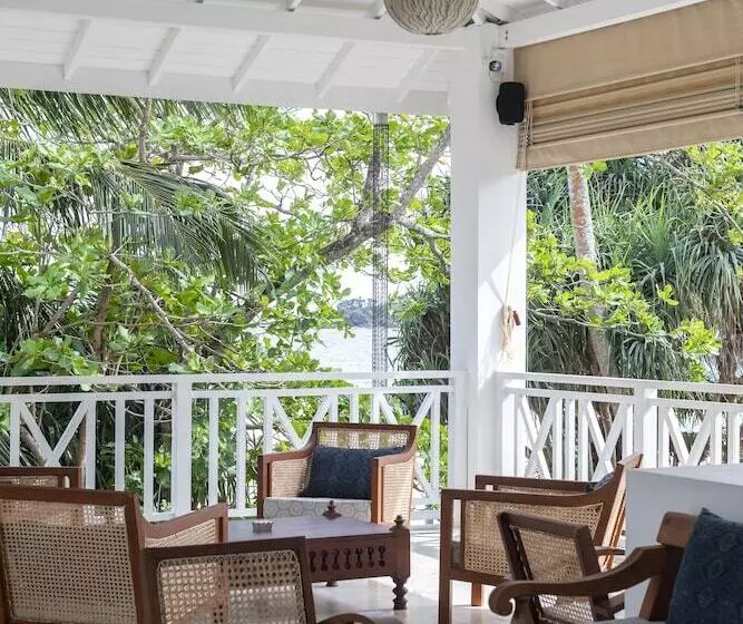 ホテル Halcyon Mawella