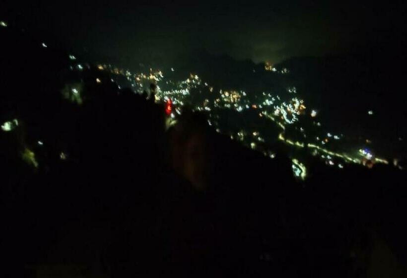 ホテル Oyo 85555 Grace Of Shiva