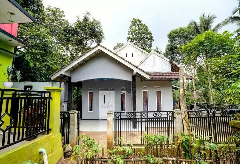 Hotelli Oyo Homes 90918 Eco Tourism Geopark Gunung Masigit Homestay Syariah