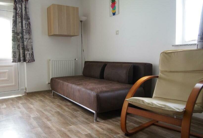 Pensjonat Alpok Tava Vendégház