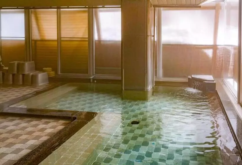 旅館 津川温泉 清川高原保養センター