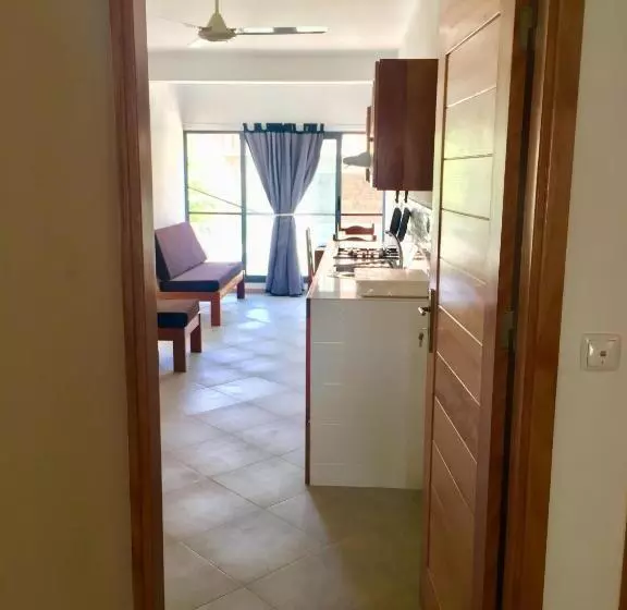Surfzone Beachside Apartments