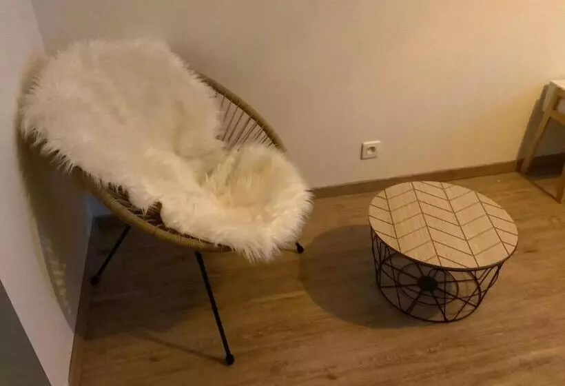 La Pte Maison 3 Place Elie Lacoste