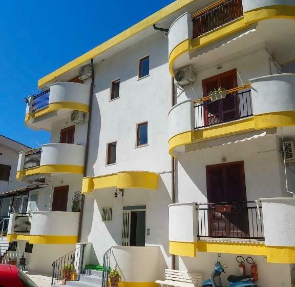 Le Twins Bed And Breakfast