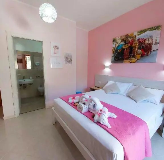 Le Twins  Bed And Breakfast