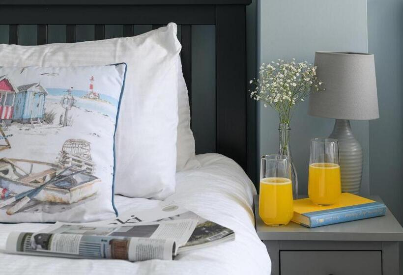 Midshore Boutique Holiday Apartment