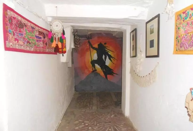 Majatalo Shiva Guest House