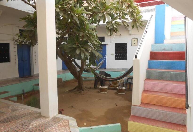 Pensão Shiva Guest House