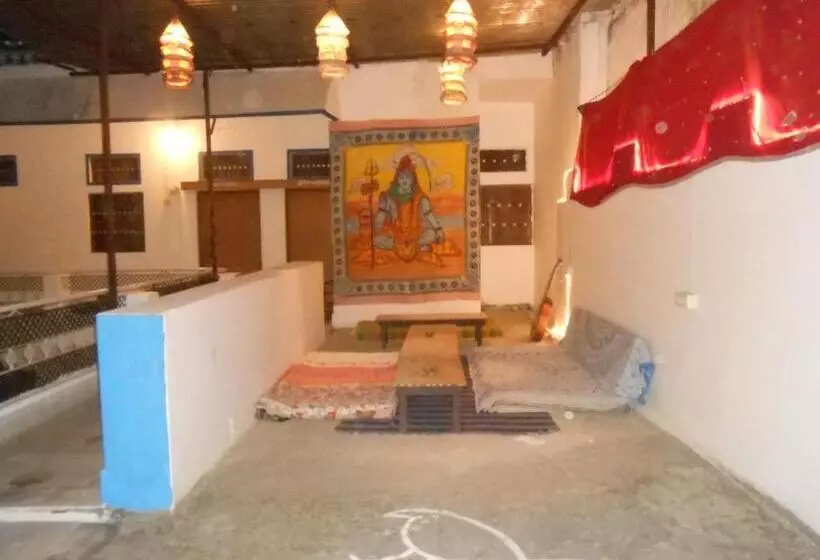 Majatalo Shiva Guest House