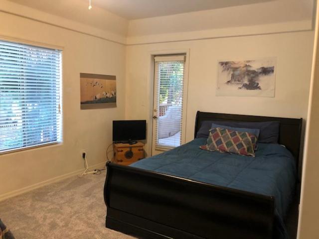 3 En Suite Bedrooms!! Spacious 2 Story Townhome With Pool And Spa + 2 Car Garage