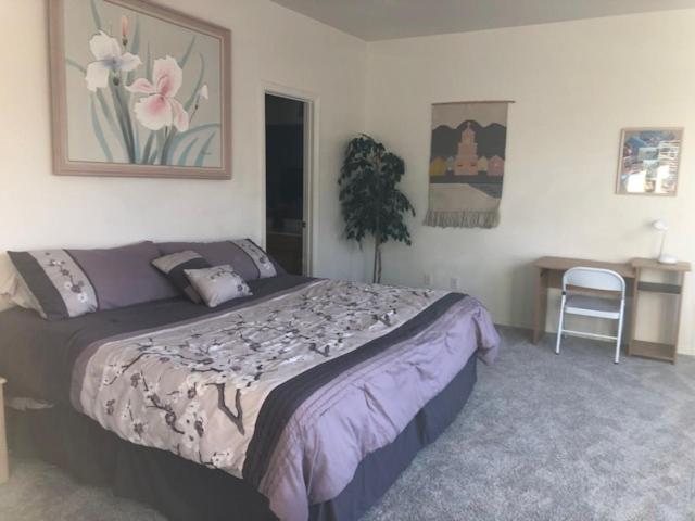 3 En Suite Bedrooms!! Spacious 2 Story Townhome With Pool And Spa + 2 Car Garage