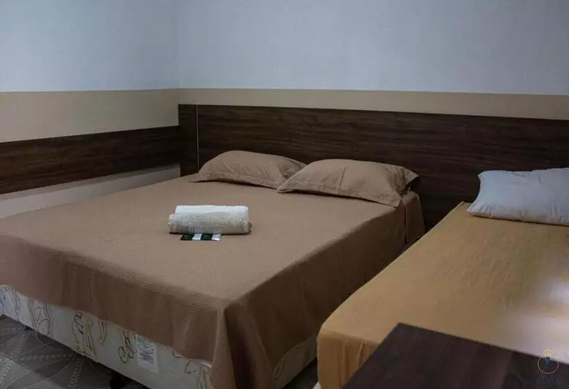 ユースホステル Pousada Bela Rainha