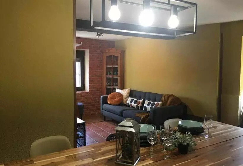 El Balcón De Sotero Y María