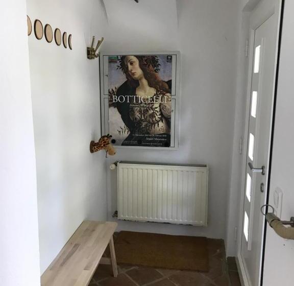 Ferienwohnungen Tinymoon