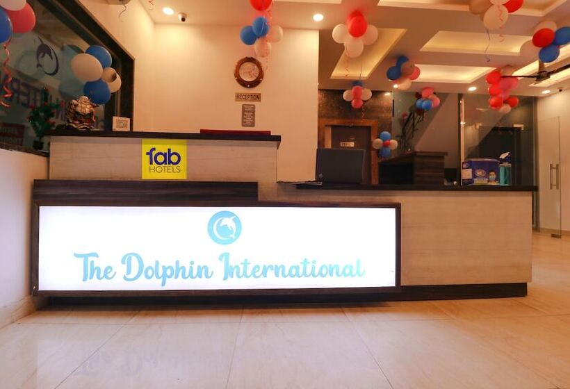 هتل Fabexpress Dolphin International Near Delhi Airport