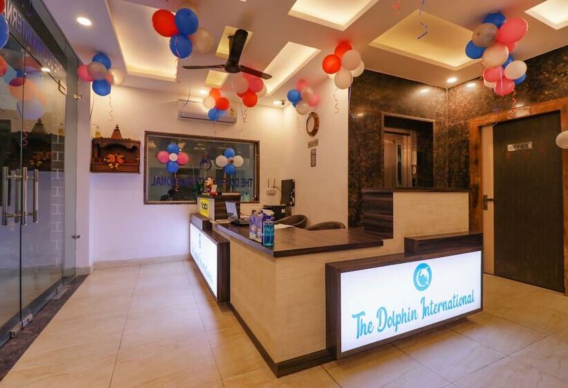 هتل Fabexpress Dolphin International Near Delhi Airport